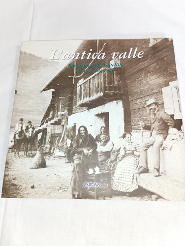 Libro antica valle foto - l'antica,