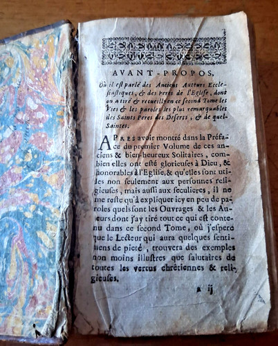 Libro antico lingua - libro, in